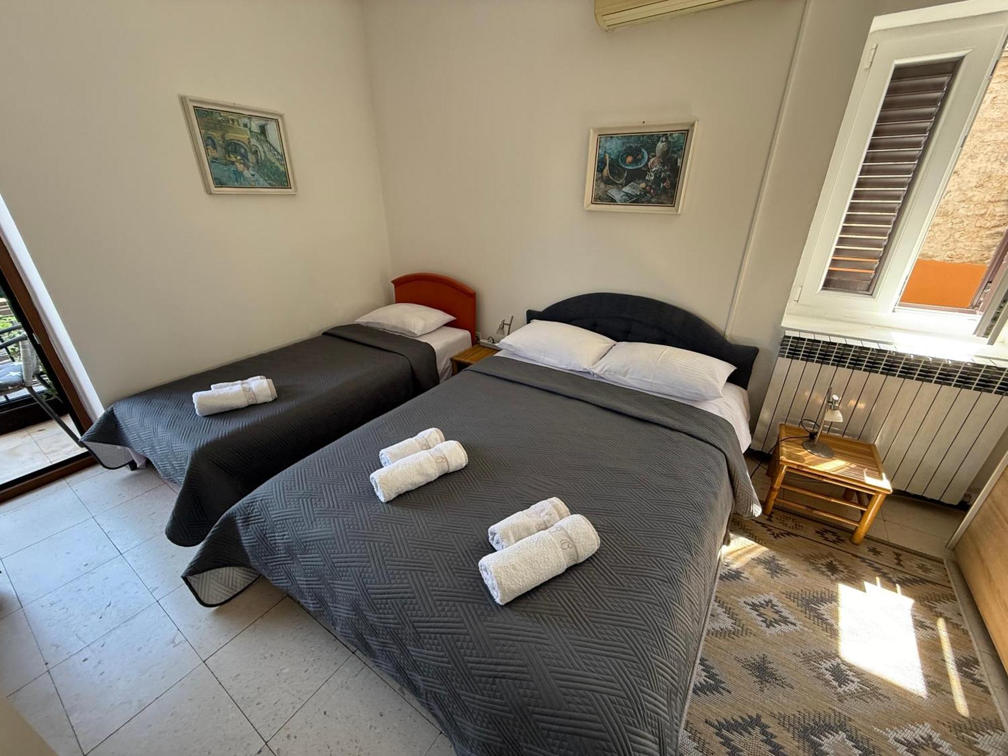 Apartments Aleksic Old Town Budva Kamer foto